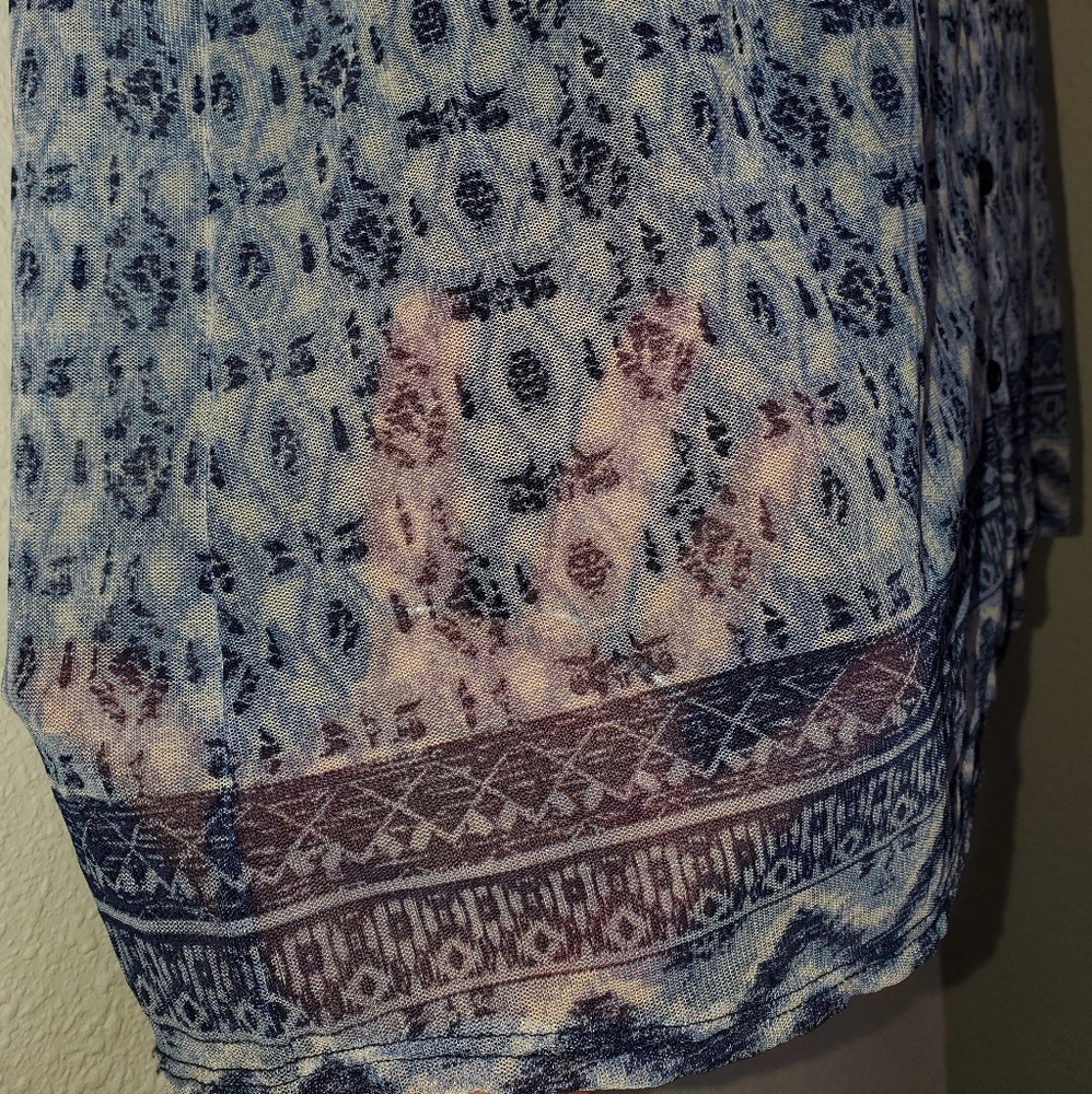 Summer top - Picture 4 of 7